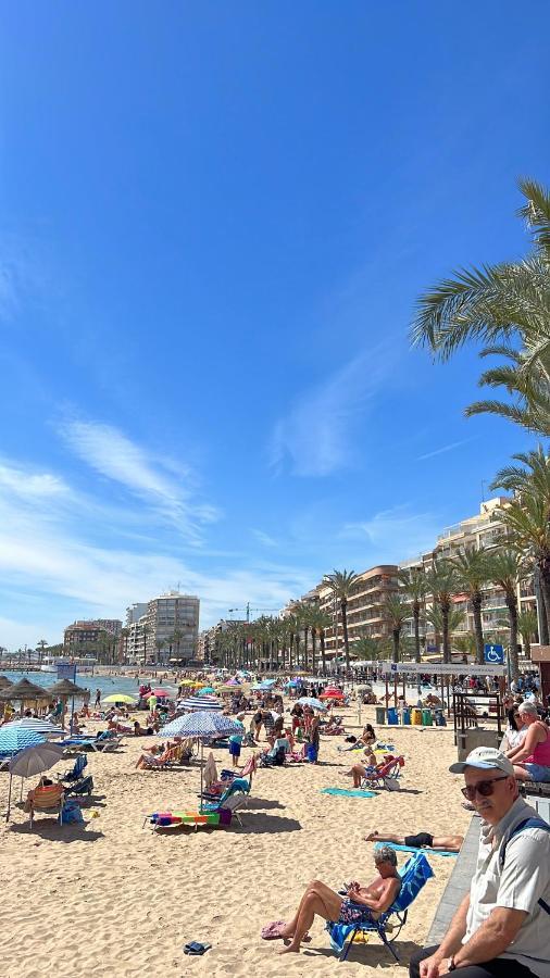 Beach Apartment Torrevieja Luaran gambar
